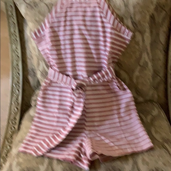 Romper - Picture 3 of 4